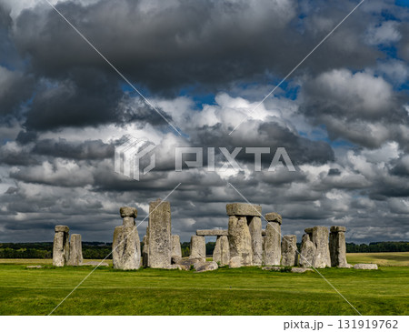 Mystic Stone Formation Of Stonehenge Near Salisbury In The United Kingdom 131919762