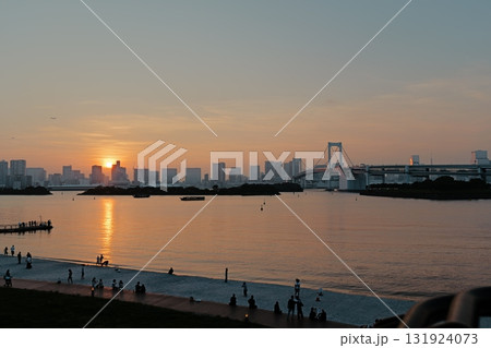 夕暮れのレインボーブリッジ 夕暮れのレインボーブリッジ 131924073