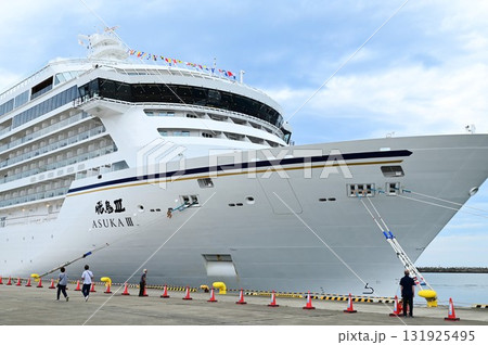 宮古港の朝 豪華客船飛鳥Ⅲ初寄港 131925495