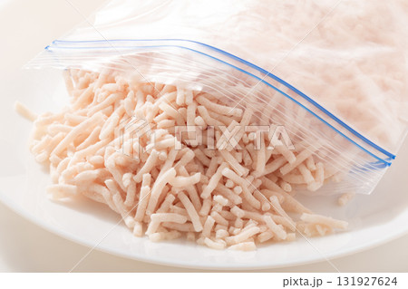 冷凍　鶏ムネ肉　挽き肉 131927624