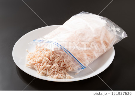 冷凍　鶏ムネ肉　挽き肉 131927626