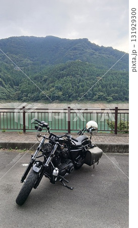 バイクと自然 バイクと自然 131929300