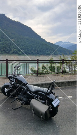 バイクと自然 131929306