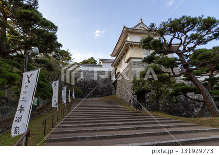 二本松城の三の丸　箕輪門への階段 131929773