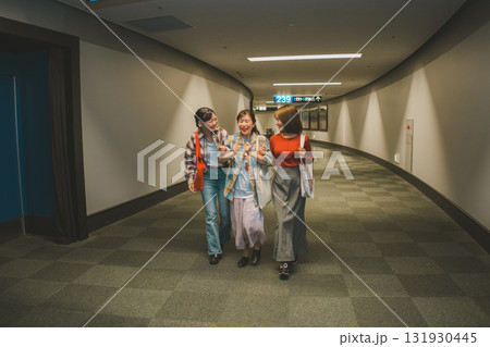 supporting my fave supporting my fave 131930445