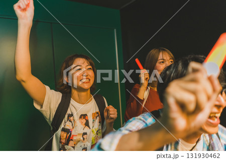 supporting my fave 131930462