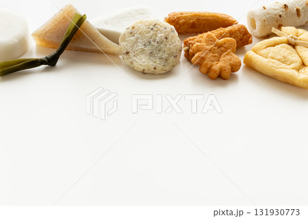 おでんの具　おでん種　白背景 131930773