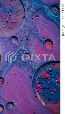 Ink splash. Bubbles background. Defocused purple pink blue color bright water round oil texture flowing on art vibrant abstraction. 131931312