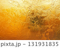 高級感あふれる金色の金箔素材 131931835