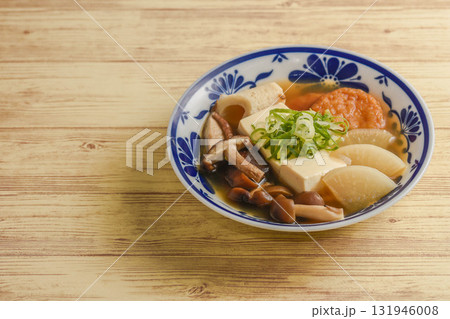 豆腐と野菜と練り物の煮物 豆腐と野菜と練り物の煮物 131946008