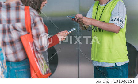 supporting my fave supporting my fave 131946151