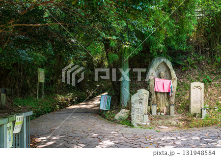 二上山への登山口（大阪側万葉の森からのルート） 131948584