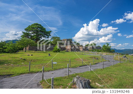雲海の城 竹田城 南千畳 雲海の城 竹田城 南千畳 131949246