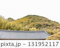 Mountain scenery and tile-roofed buildings as summer turns to autumn 131952117