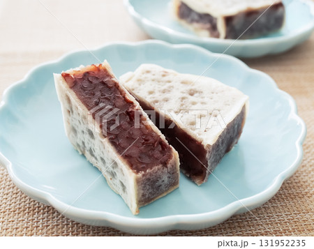 皿の上のきんつば 131952235