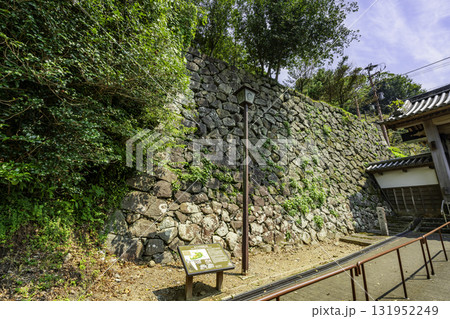 延岡城跡　北大手門　東側石垣　宮崎県延岡市 131952249
