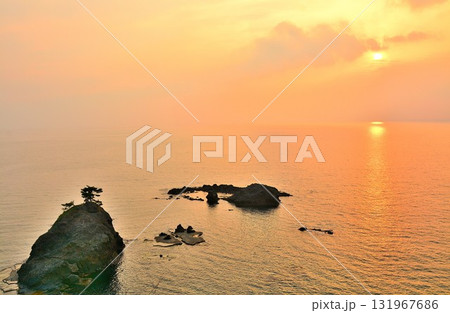新潟県柏崎市恋人岬夕景 新潟県柏崎市恋人岬夕景 131967686