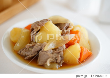 肉じゃが 131968006