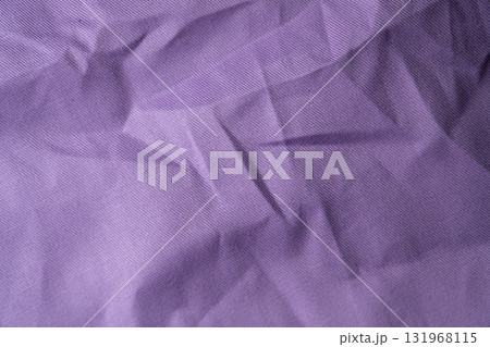 シンプルな紫色の布テクスチャ 131968115