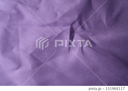 シンプルな紫色の布テクスチャ 131968117