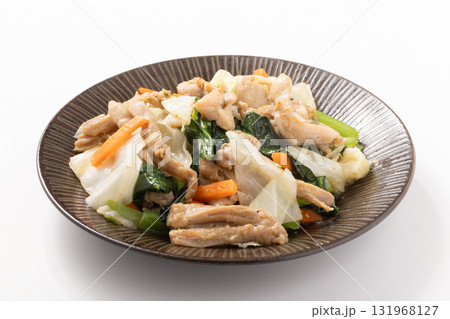 鶏せせり 野菜炒め 鶏せせり 野菜炒め 131968127