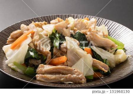 鶏せせり　野菜炒め 131968130