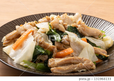 鶏せせり 野菜炒め 鶏せせり 野菜炒め 131968133