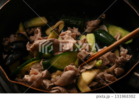 肉野菜炒め 131968302