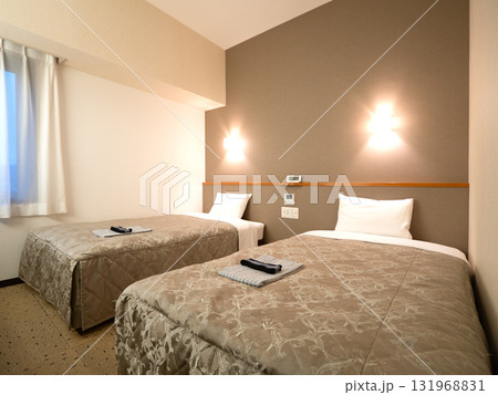 ビジネスホテル ツインルーム ビジネスホテル ツインルーム 131968831