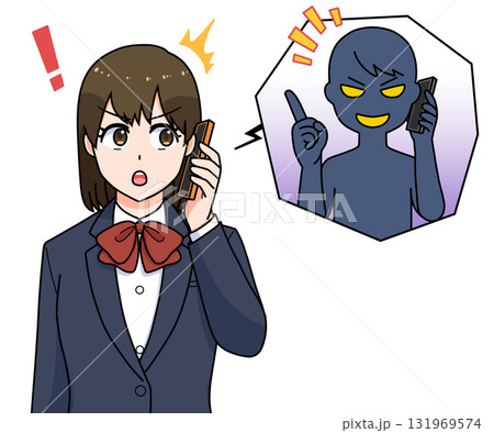 詐欺電話の対応をする女子学生 131969574