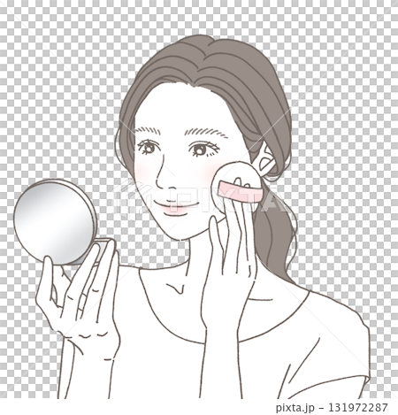 做化妝的微笑的婦女 做化妝的微笑的婦女 131972287