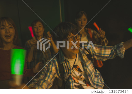 supporting my fave 131973434