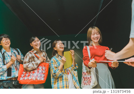 supporting my fave 131973456