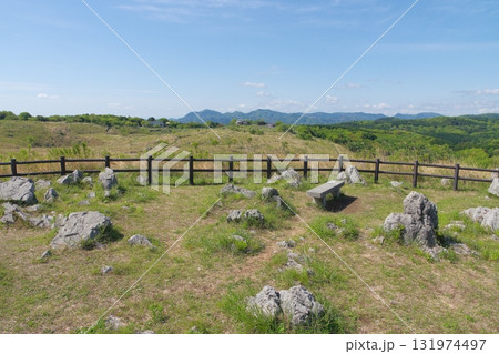 秋吉台　若竹山山頂 131974497