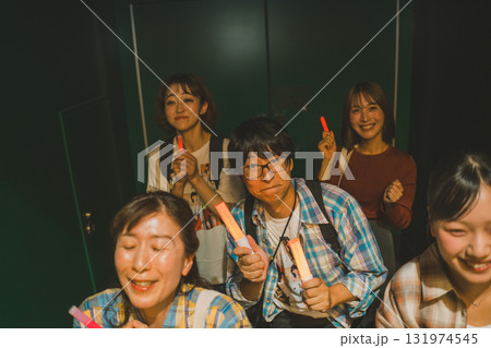 supporting my fave 131974545