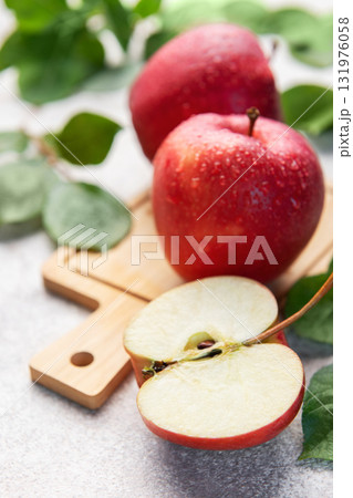 Red apples and a cut apple slice, healthy eating 131976058
