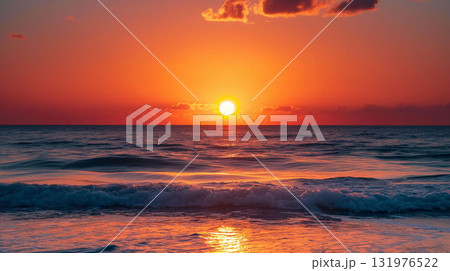 黄昏に輝く太陽の光 幻想的で美しいサンセットの世界 黄昏に輝く太陽の光 幻想的で美しいサンセットの世界 131976522