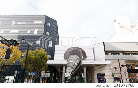 JR仙台駅周辺の景色 サンモール一番町を散策 秋の空気 宮城県仙台市青葉区 JR仙台駅周辺の景色 サンモール一番町を散策 秋の空気 宮城県仙台市青葉区 131978769