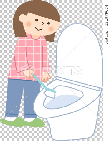 トイレをブラシで掃除する女の子 131979674