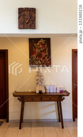 東南アジアのプール付きヴィラ 東南アジアのプール付きヴィラ 131980216