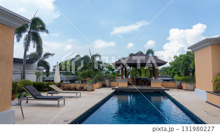 東南アジアのプール付きヴィラ 東南アジアのプール付きヴィラ 131980227