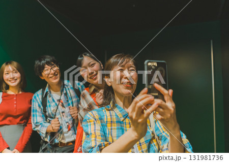 supporting my fave supporting my fave 131981736