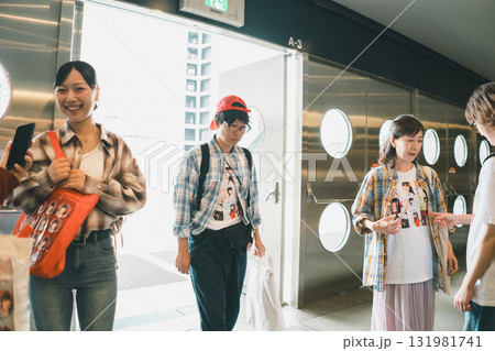 supporting my fave 131981741