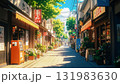 夏の陽射しが差し込むレトロな商店街 131983630
