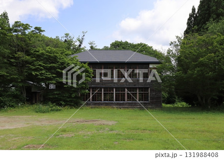 秋田　仙北　思い出の潟分校（旧生保内小学校潟分校） 131988408