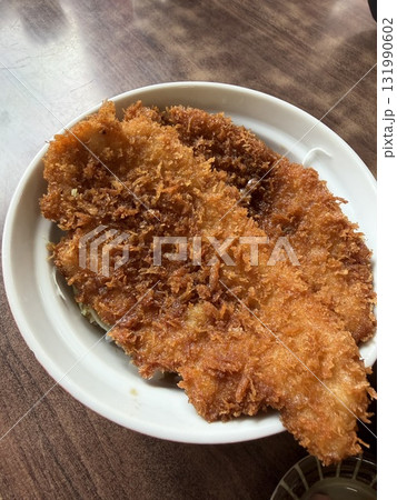 わらじカツ丼 131990602