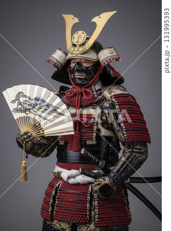 甲冑を着た武将 日本のサムライ 甲冑を着た武将 日本のサムライ 131995393