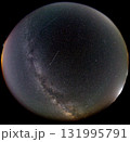 魚眼レンズで撮影した夏の天の川 131995791