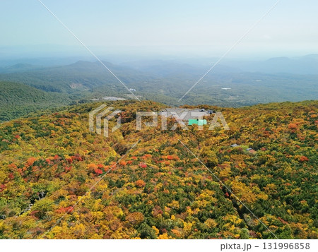 栗駒山の紅葉 空撮 栗駒山の紅葉 空撮 131996858