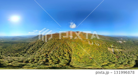栗駒山の紅葉　空撮 VR写真 131996878